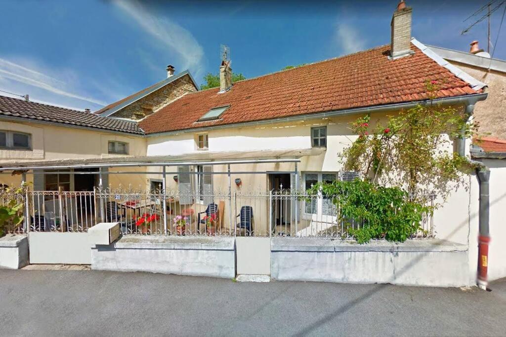 Hébergement de vacances La Maison De J. Chaumont (Haute-Marne)
